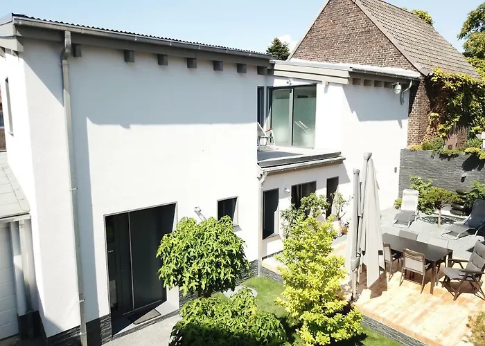 The Fountain Loft - 170Sqm